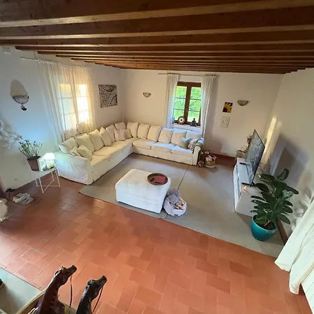 Michelis De Matrice Villa *