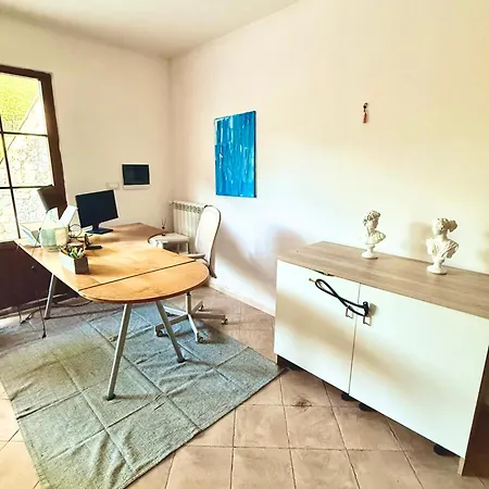 Michelis De Matrice Villa